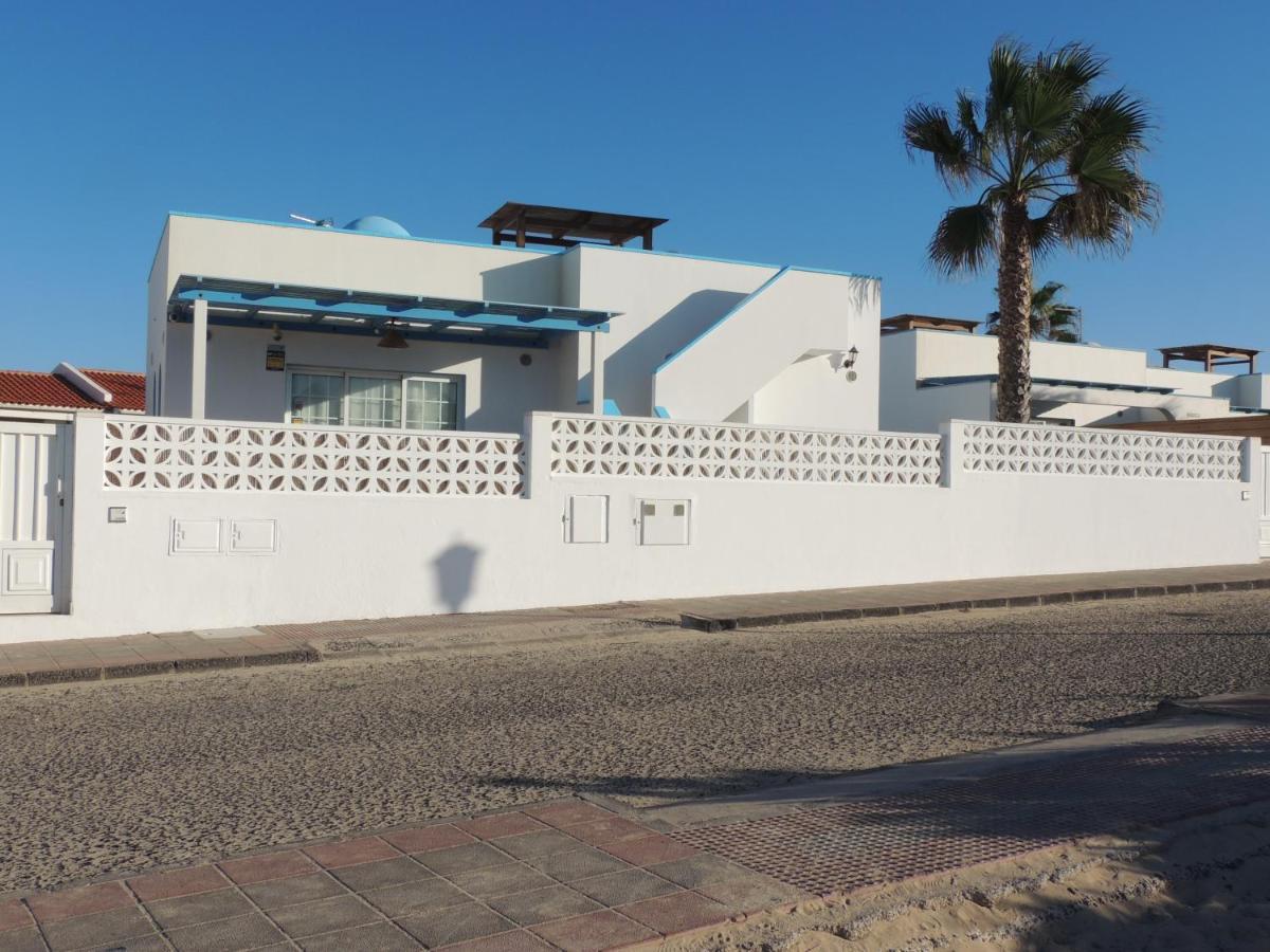 View , Beach House , By Mahbovillas Corralejo Exterior photo