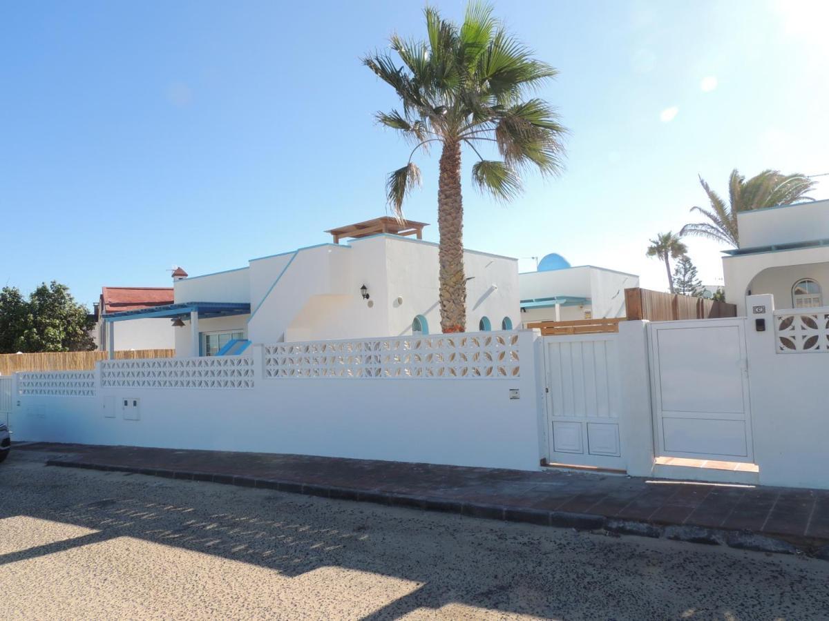 View , Beach House , By Mahbovillas Corralejo Exterior photo