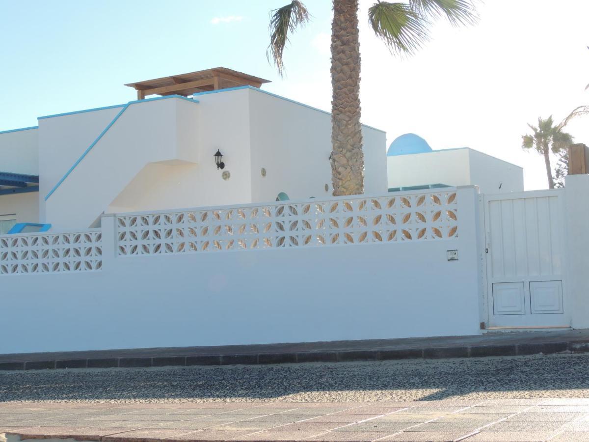 View , Beach House , By Mahbovillas Corralejo Exterior photo